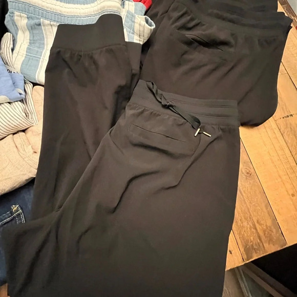 Bundle of Target, H&M, Old Navy, and GapFit Items Bundle (15 Items) - Picture 6 of 14